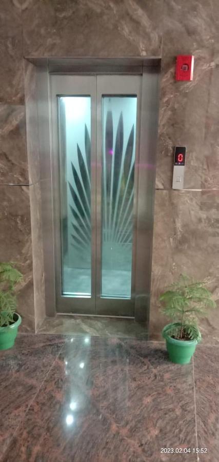 Hotel Kaushik Palace Haridwār Extérieur photo